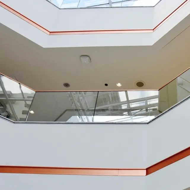 Aménagement d'espaces professionnels sur mesure | Interclose